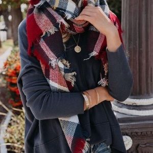 Vici Granada plaid blanket scarf